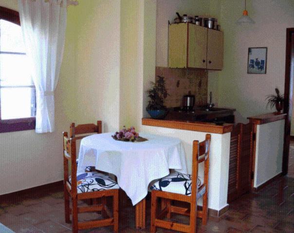 Villa Mikra Asia Poros Town Room photo